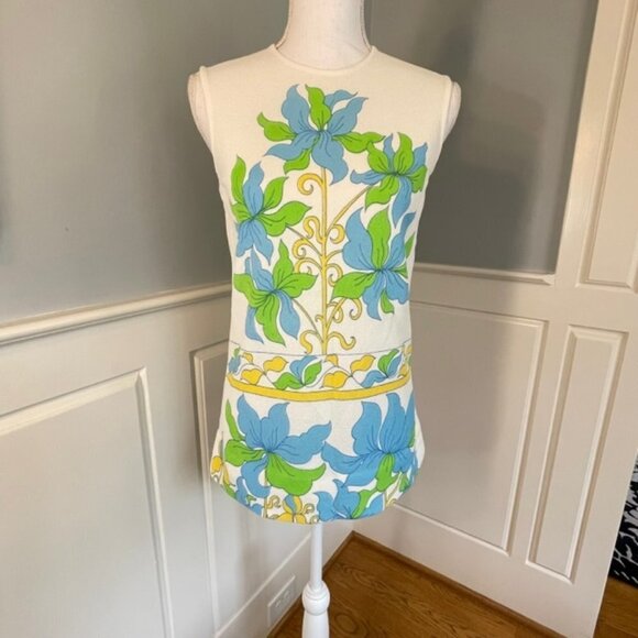 Vintage 1960's Mod Vibrant Floral Tunic Small - Picture 13 of 13